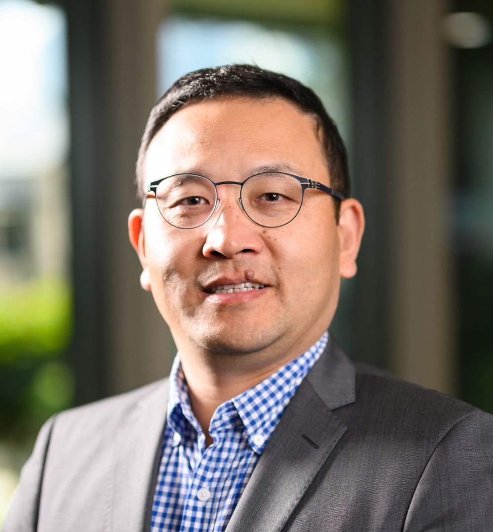 Prof Zhi-Yong Li