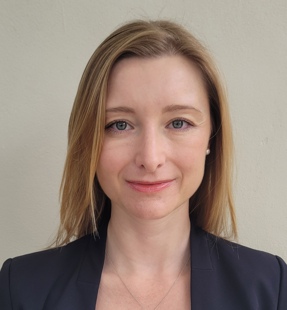 Dr Elizabeth Johnstone